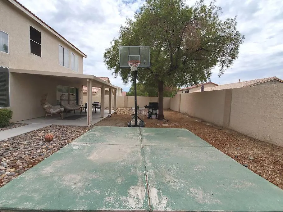 Ferienhaus Sleeps 16, Jacuzzi, Entire Home Las Vegas
